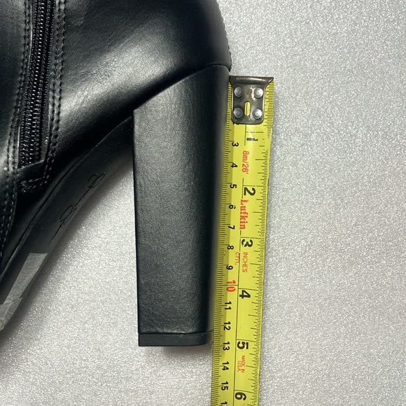 Jessica Simpson Grandie boots - Picture 6 of 7